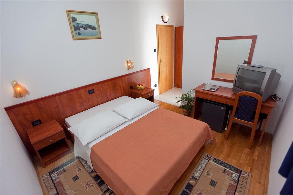 Villa Vinka Tucepi Ngoại thất bức ảnh