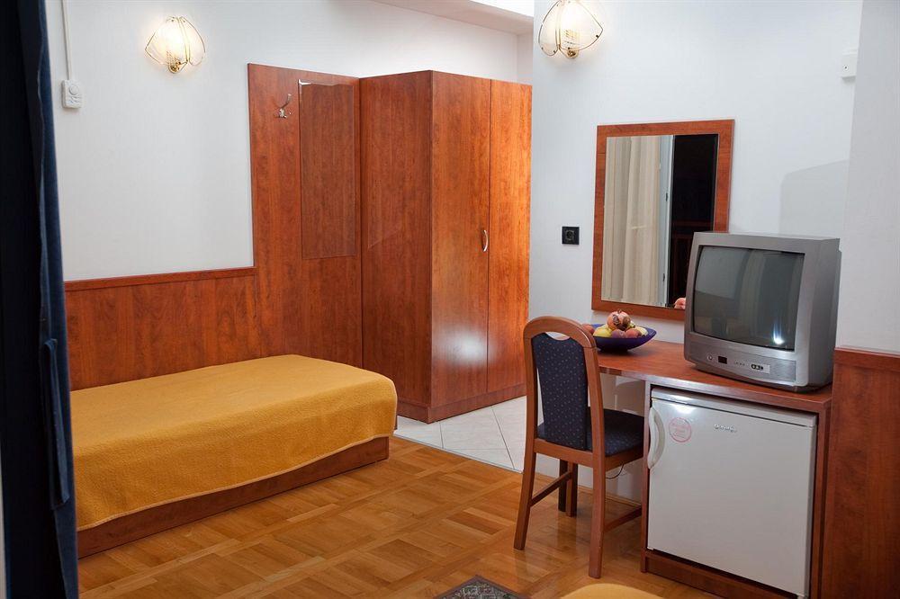 Villa Vinka Tucepi Ngoại thất bức ảnh