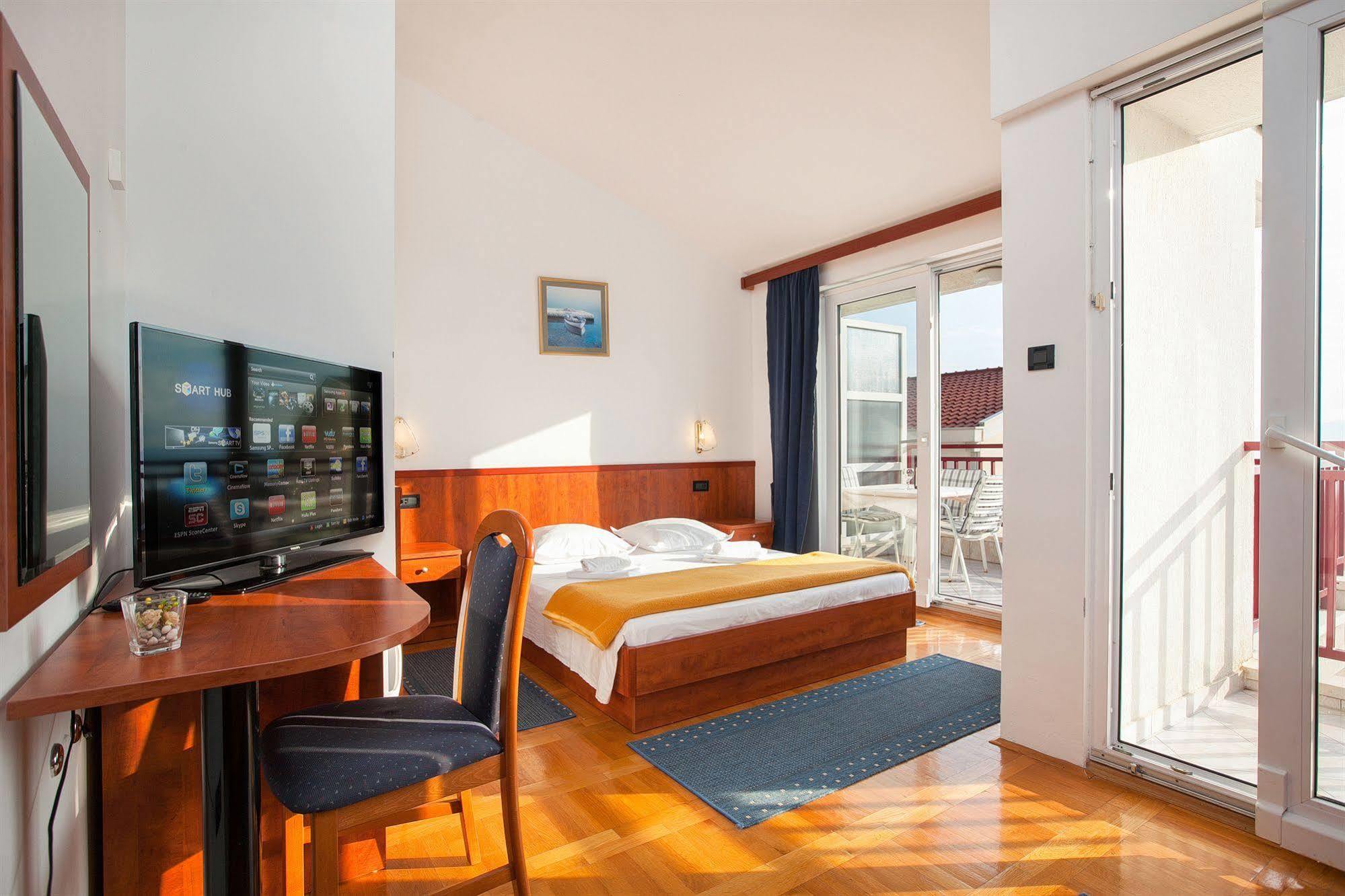 Villa Vinka Tucepi Ngoại thất bức ảnh