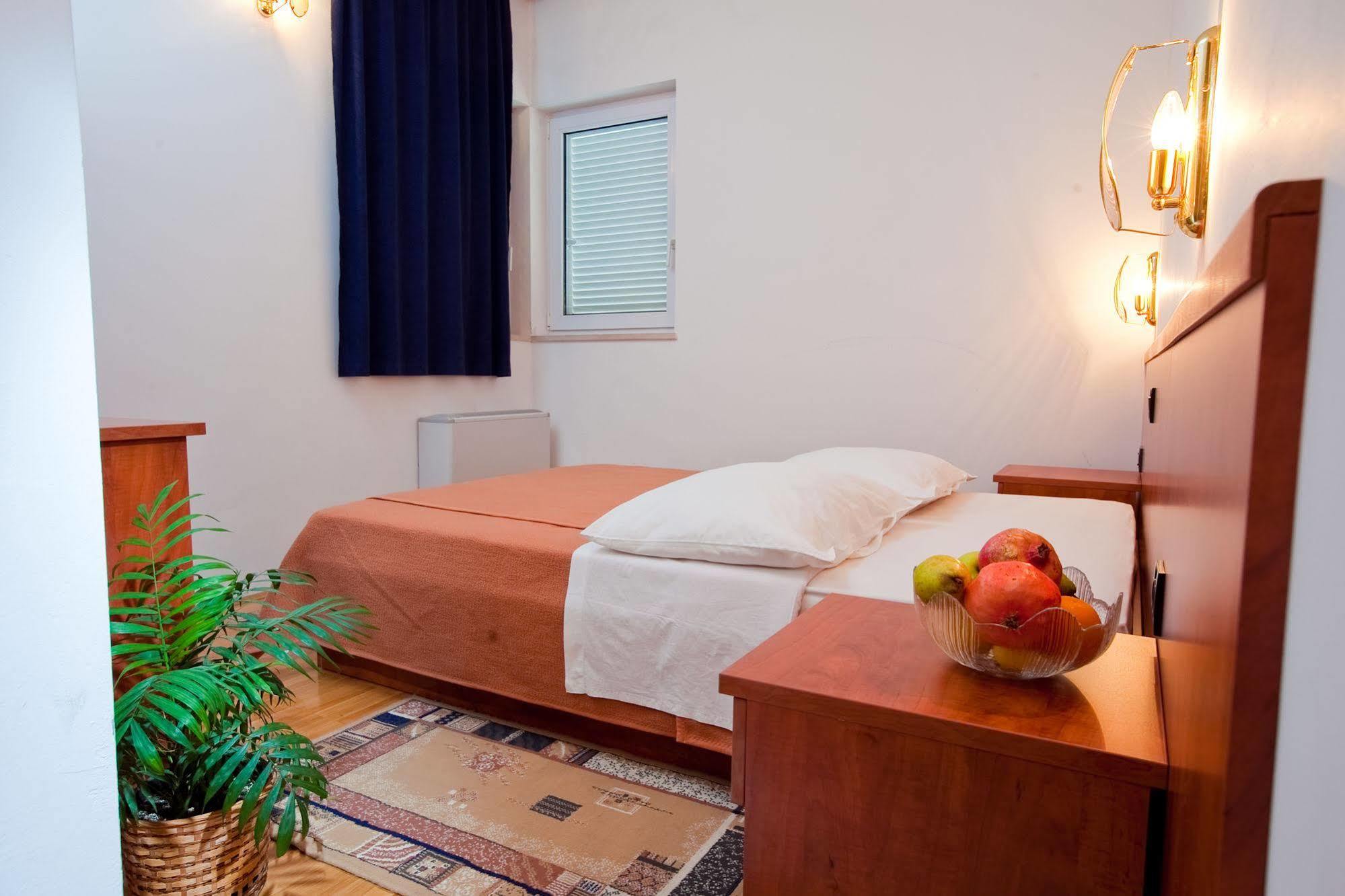 Villa Vinka Tucepi Ngoại thất bức ảnh